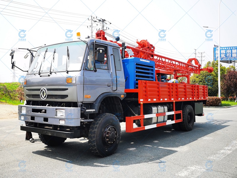 出口型400米車載水井鉆機 出口型400米車載水井鉆機